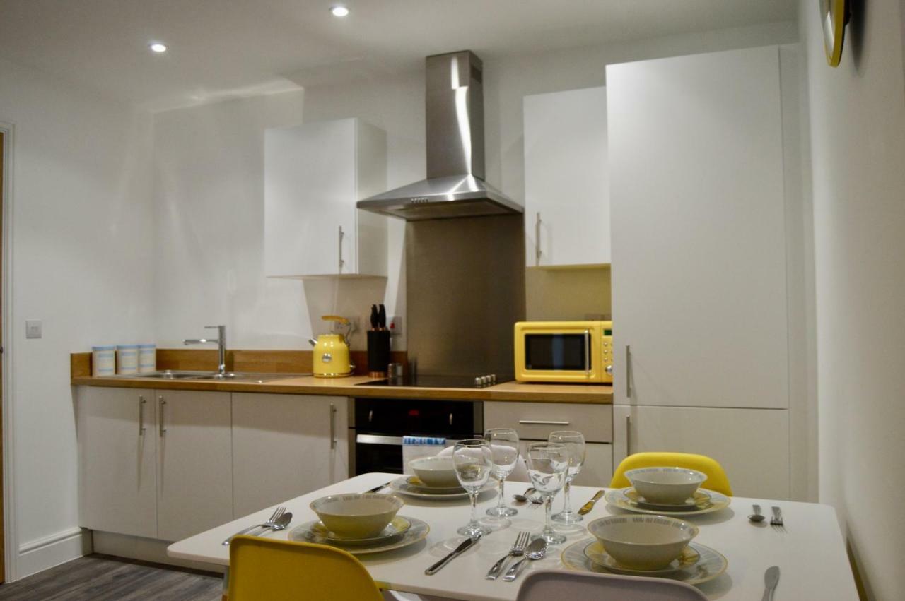 Qh31 - City Centre Location With 2 Double Bedrooms Sleeping Up To 4 People - Spacious Work Or Leisure Apartment Sheffield Exterior foto